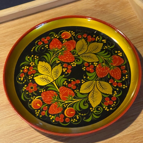 Vintage strawberries decorative plate - Khokhloma Painting Russian - Picture 4 of 12